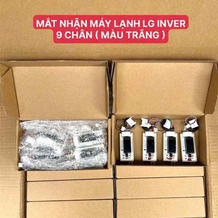 Mắt nhận máy lạnh LG Inver loại 9 chân màu trắng